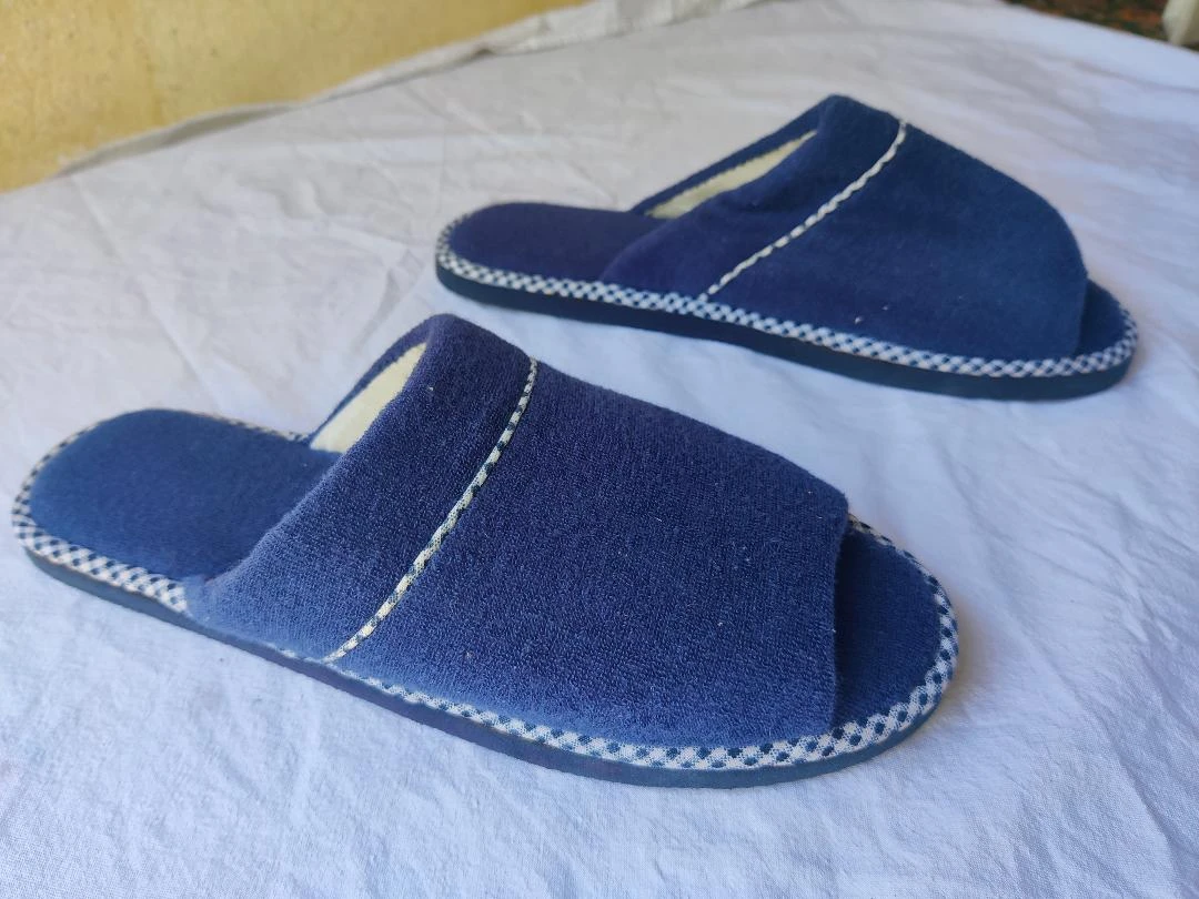 Pantufas-Mulas abertas na frente em esponja Marine tamanho 40- novas – photo 11